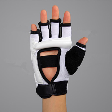 Gants de boxe de demi-doigts / gants taekwondo Gants de boxe de demi-doigts / gants taekwondo