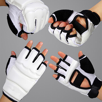 Gants de boxe de demi-doigts / gants taekwondo Gants de boxe de demi-doigts / gants taekwondo