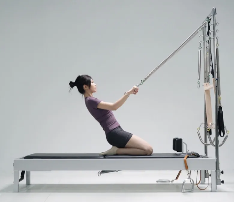 Réformateur de Pilates classiques avec tour
